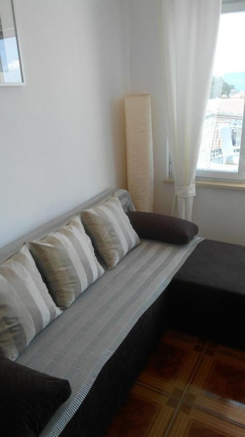 Apartmani Lela Selce Εξωτερικό φωτογραφία