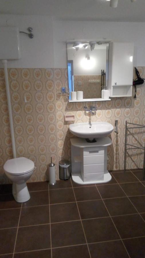 Apartmani Lela Selce Εξωτερικό φωτογραφία